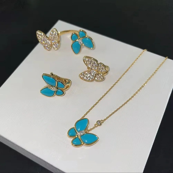 Butterfly Sterling Silver Turquoise Pendant Bracelet - Picture 4 of 7